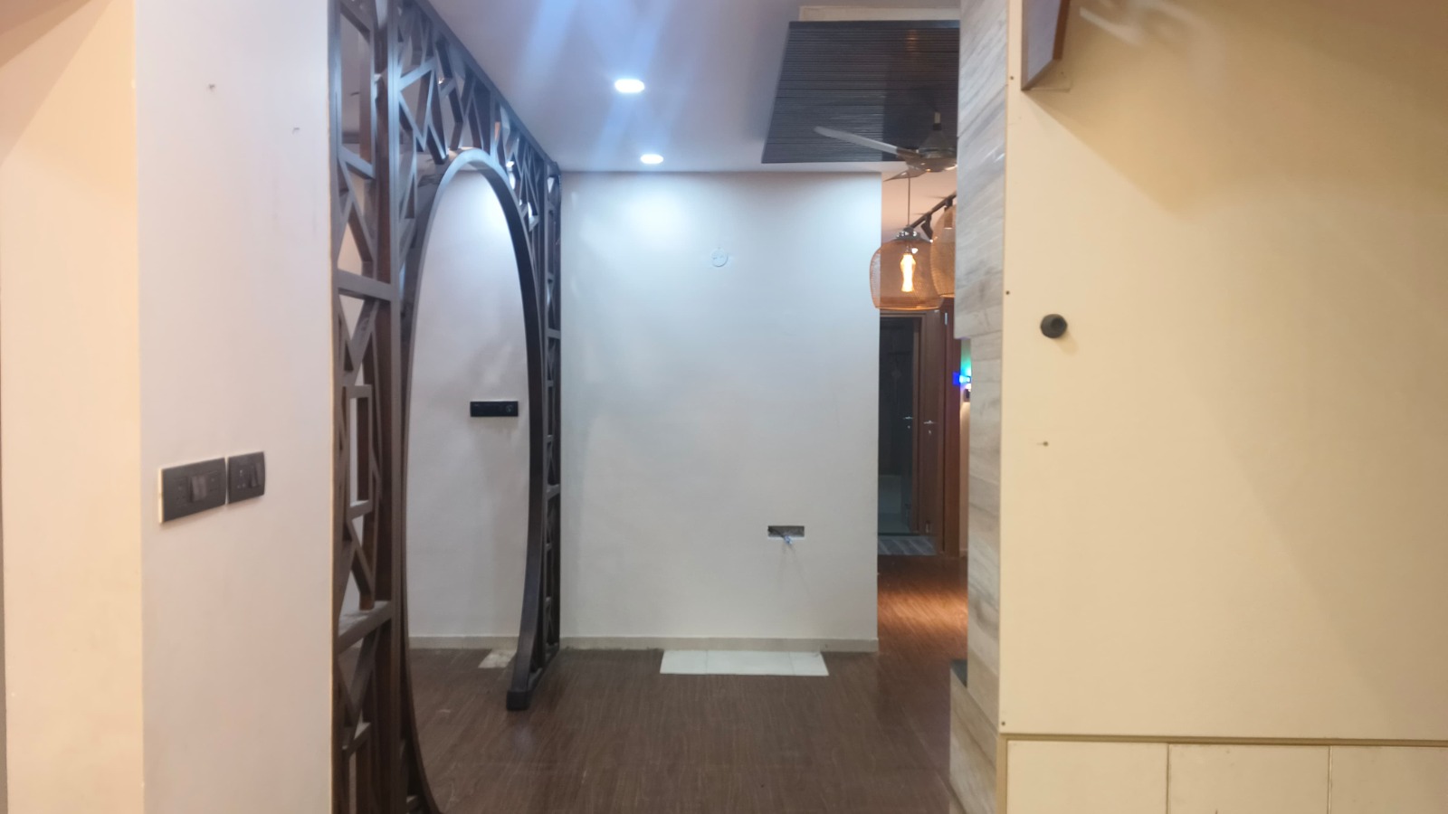 3.5BHK FLAT FOR RENT IN NIKOO -1 - Image 3