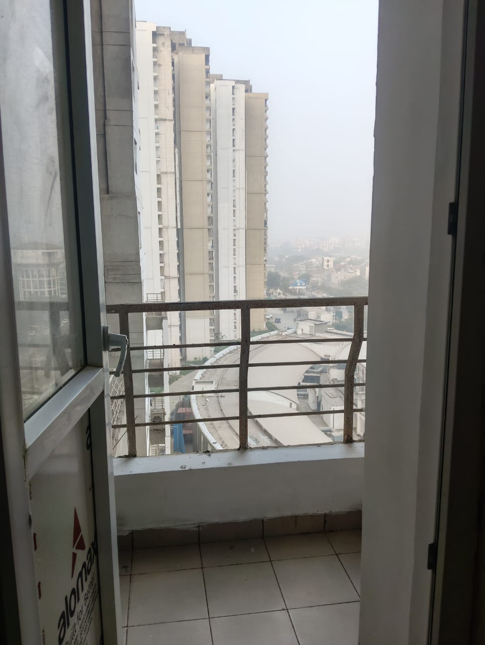 2.5BHK Flat at Lotus Panache - Image 8