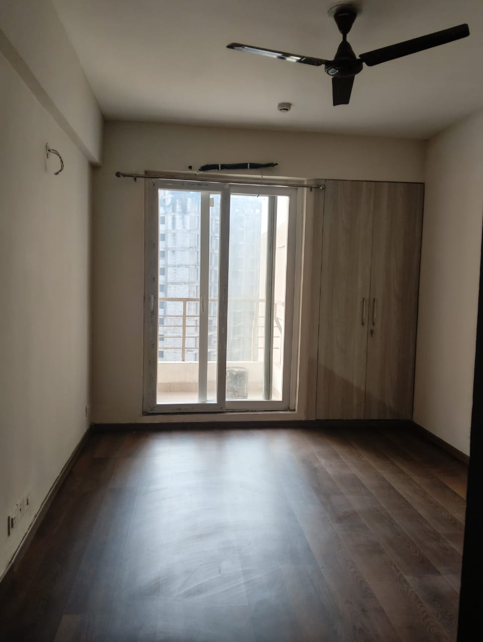 2.5BHK Flat at Lotus Panache - Image 6