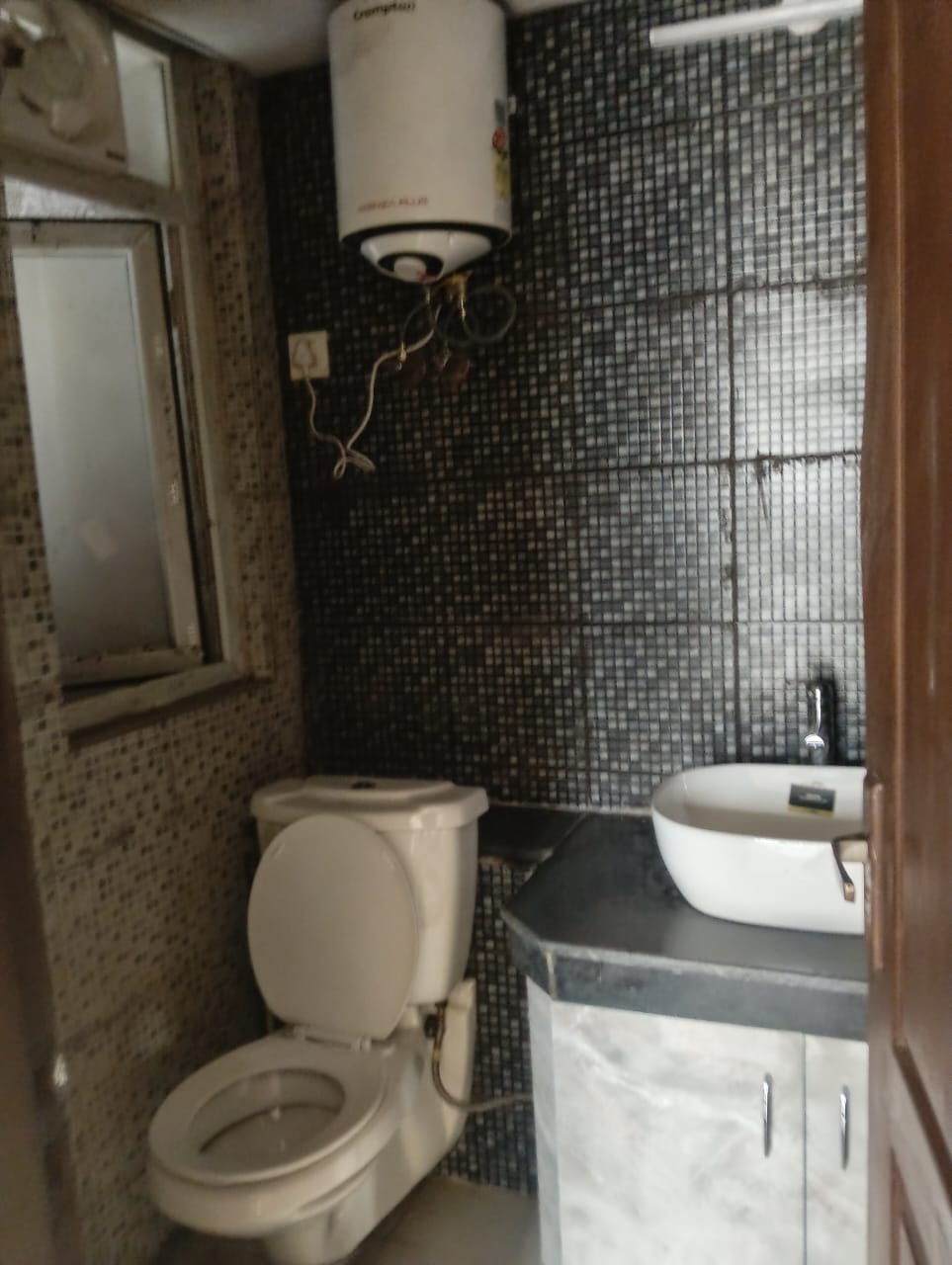 2.5BHK Flat at Lotus Panache - Image 5