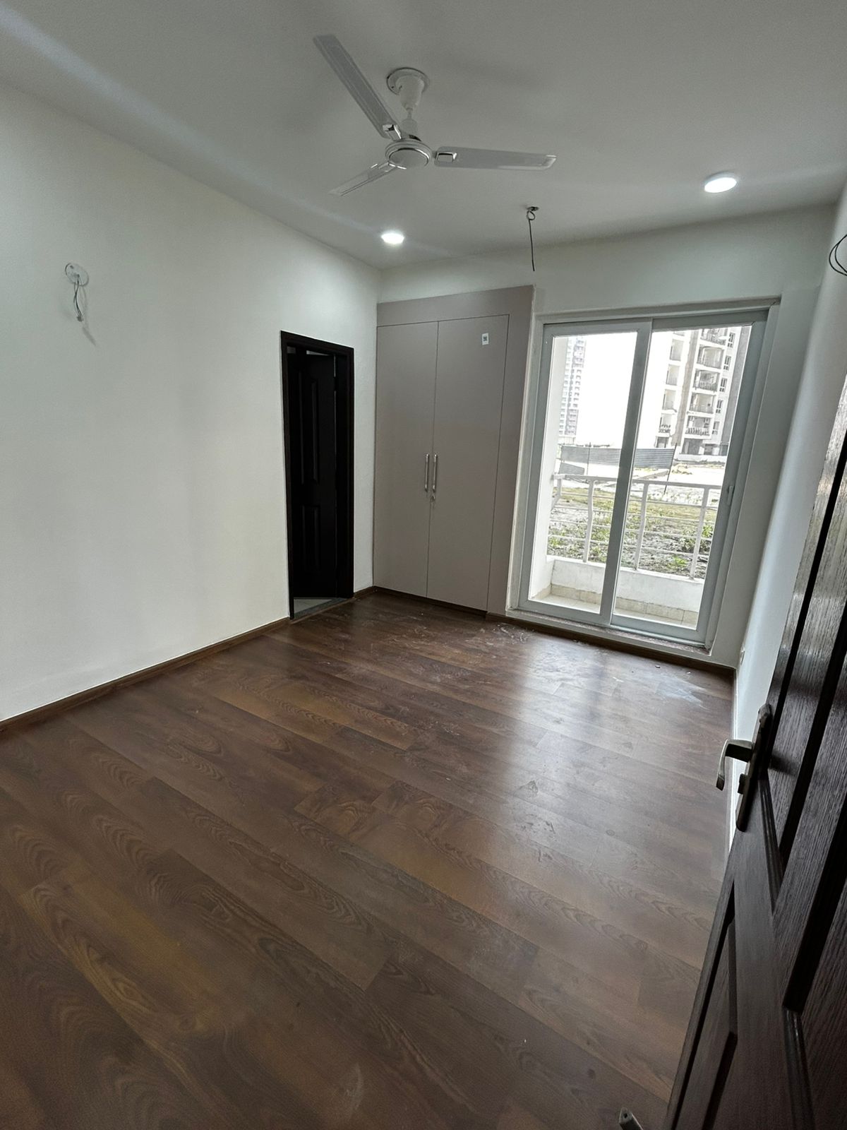 3 BHK Flat at Amrapali Heartbeat - Image 2