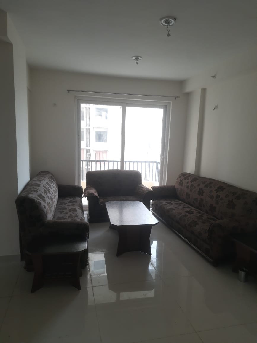 3 BHK Fully Furnished Flat at Amrapali Heartbeat
