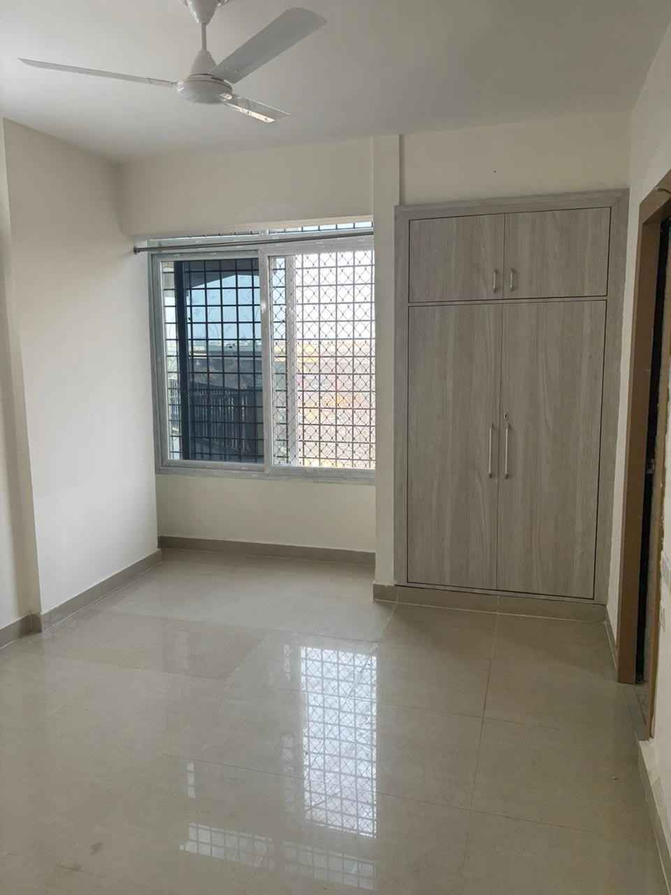 3bhk Flat at amrapali heartbeat city - Image 13