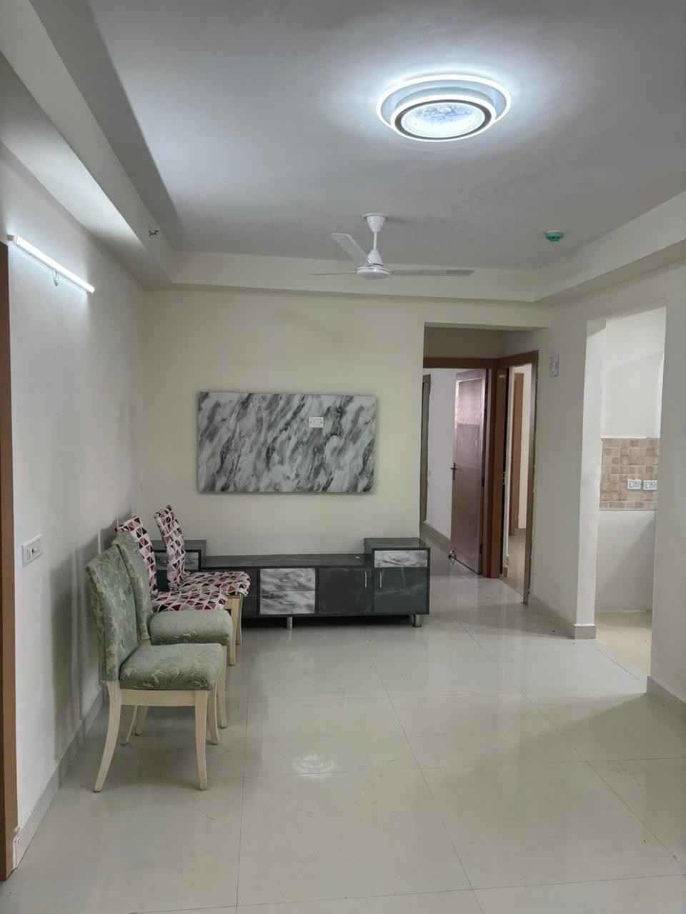 3bhk Flat at amrapali heartbeat city - Image 2